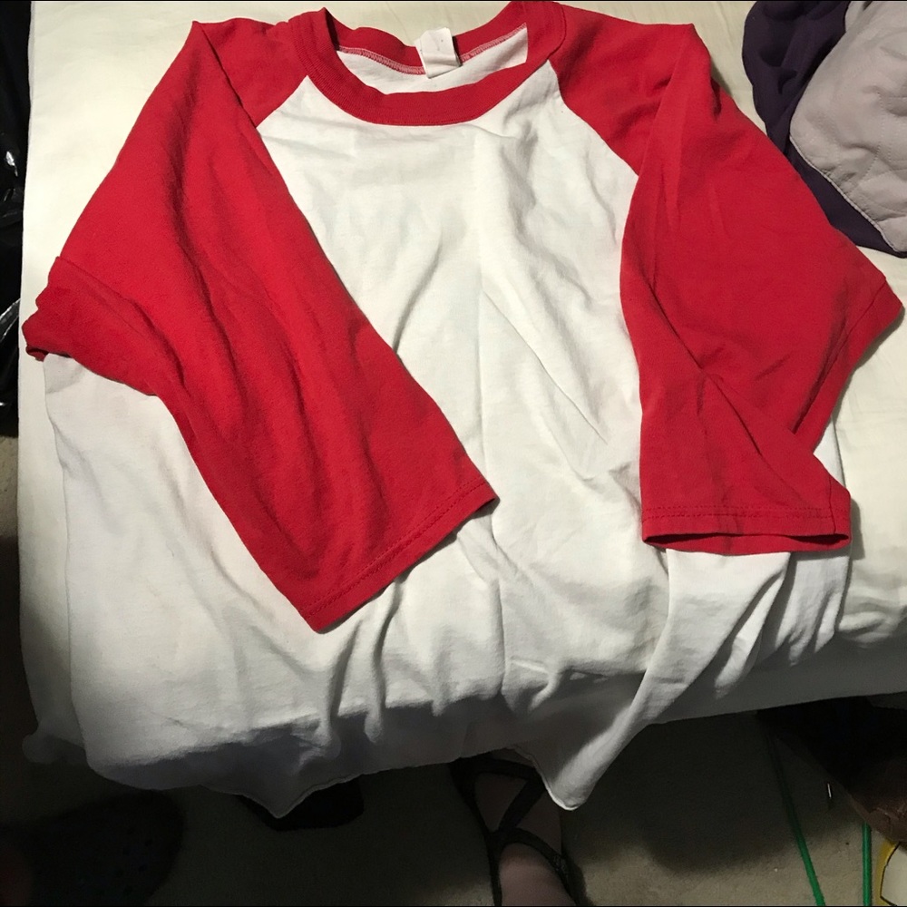 Baseball tee